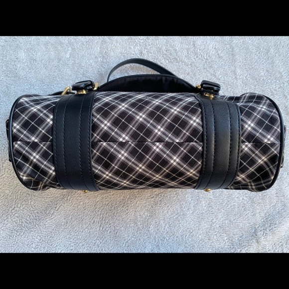 AUTHENTIC VINTAGE BLUE LABEL CRESTBRIDGE CROSSBODY SLING BAG - Picture 7 of 16